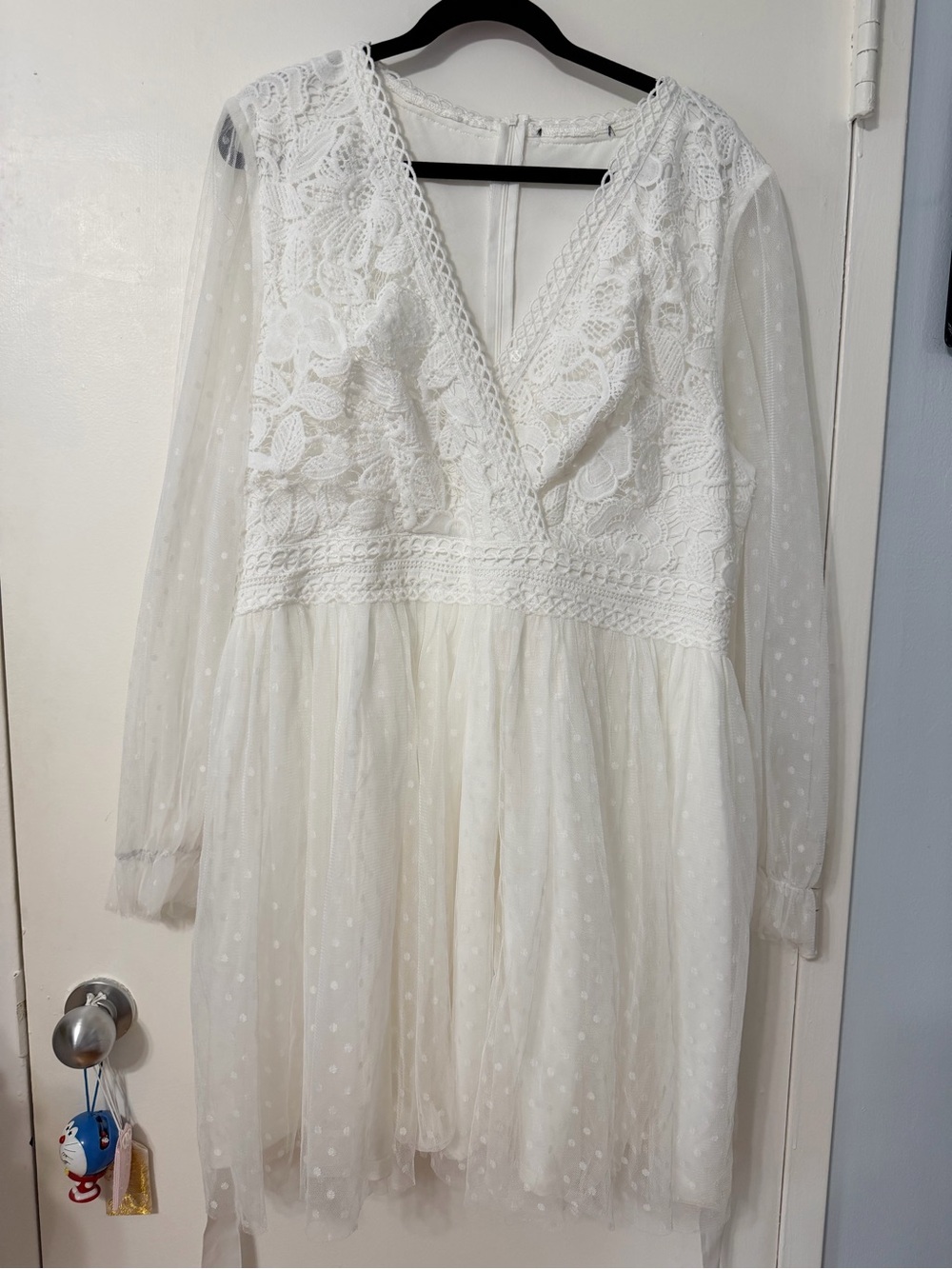 Ivory Lace & Dotted Tulle V-Neck Wedding Dress